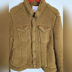 Urban Outfitters x Levi's Brown Sherpa Jacket
